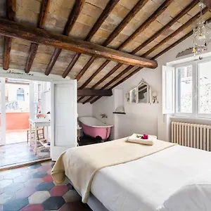 scala-lovely-terrace-apartment.it-romehotels.com/