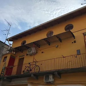 Appartement 21house - 1, Busto Arsizio